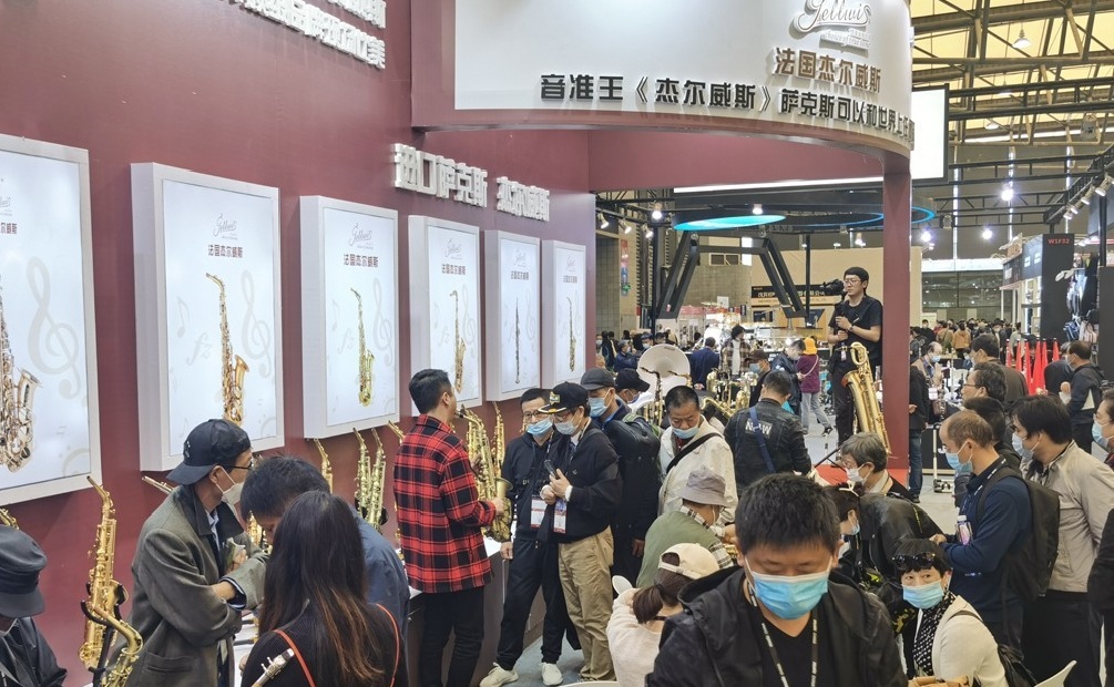 人員爆滿-(7).jpg 人員爆滿-(7).jpg